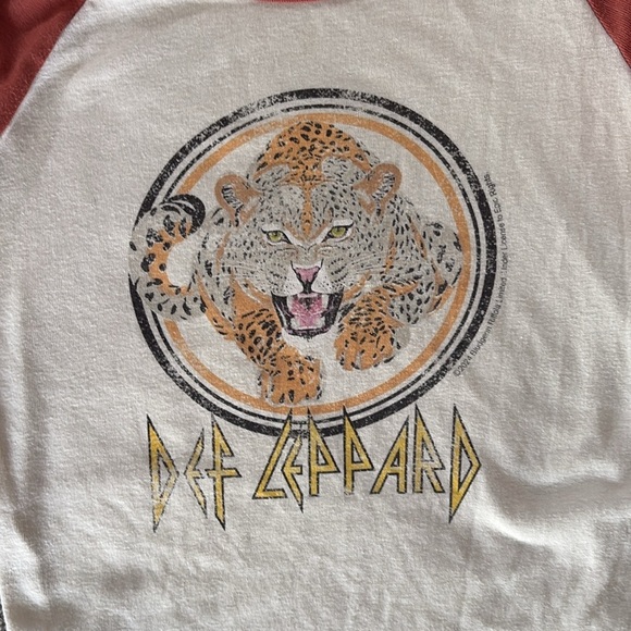 DEF LEPPARD RAGLAN SHORT SLEEVE T-SHIRT - Picture 3 of 4